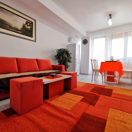 Orange Apartment-Brilliant Apartments Constanta Exterior photo